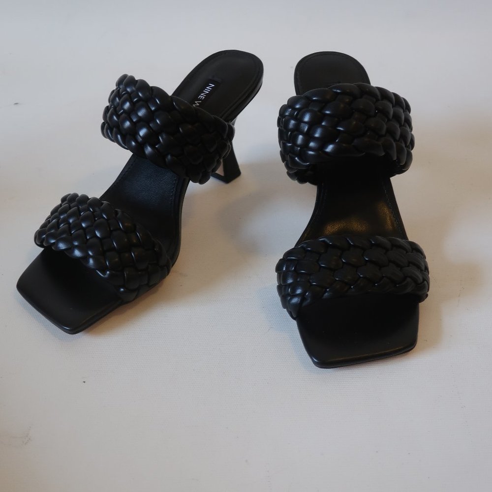 NWOB Womens Nine West Black Braided Leather Strappy Heel Sandals 8 * - Picture 1 of 7